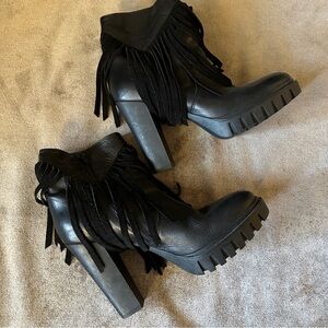 FRED SEGAL Black Fringe Leather Boots Size 40 Made in Italy